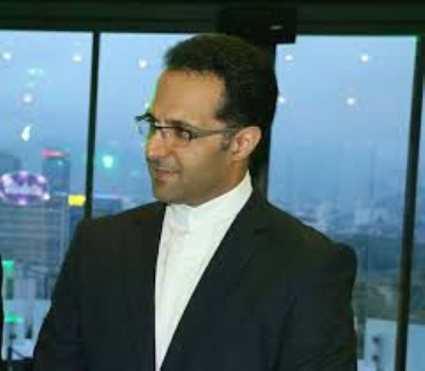 دکتر وحید پرست تاش